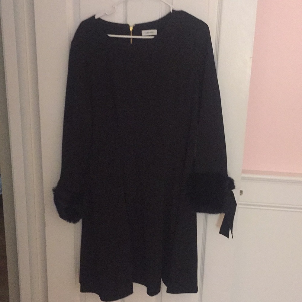 Amazing dress! Fur cuffs. Calvin Klein